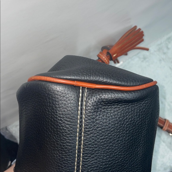 Dooney & Bourke Medium Zip Crossbody - Picture 5 of 16